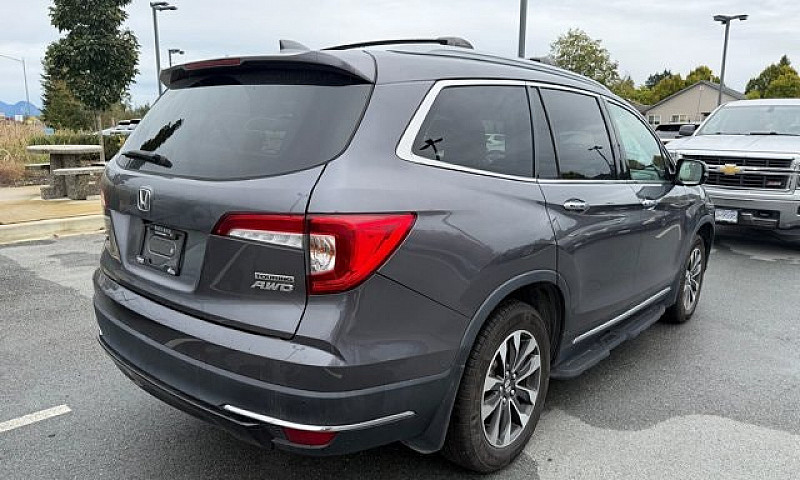 2020 Honda Pilot Tou...