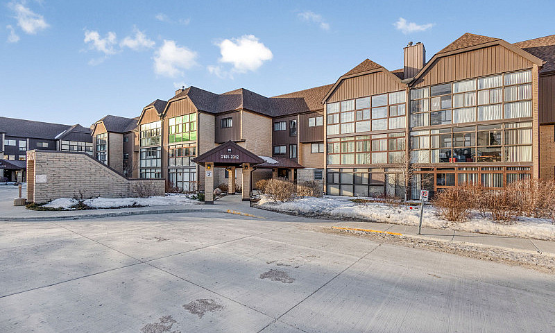 Pet-Friendly Condo I...