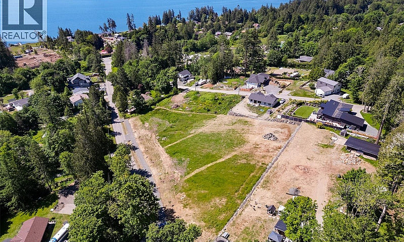 2086 Harbourview Rd ...