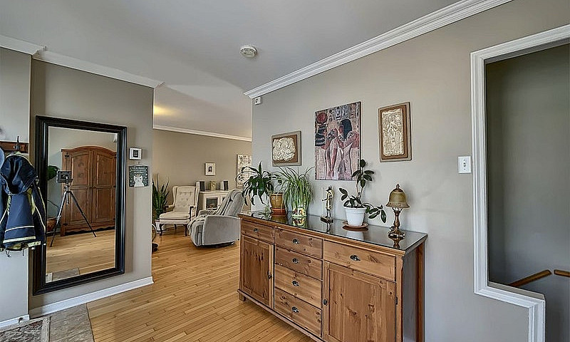 $425,000 - Townhouse...