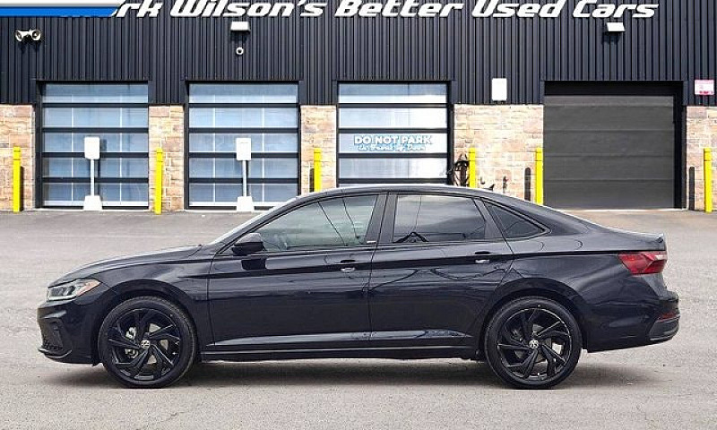 2025 Volkswagen Jett...