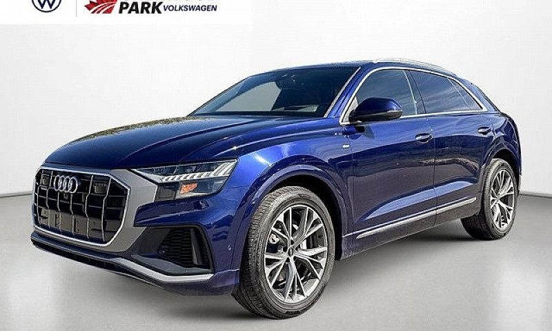 2023 Audi Q8 Technik...