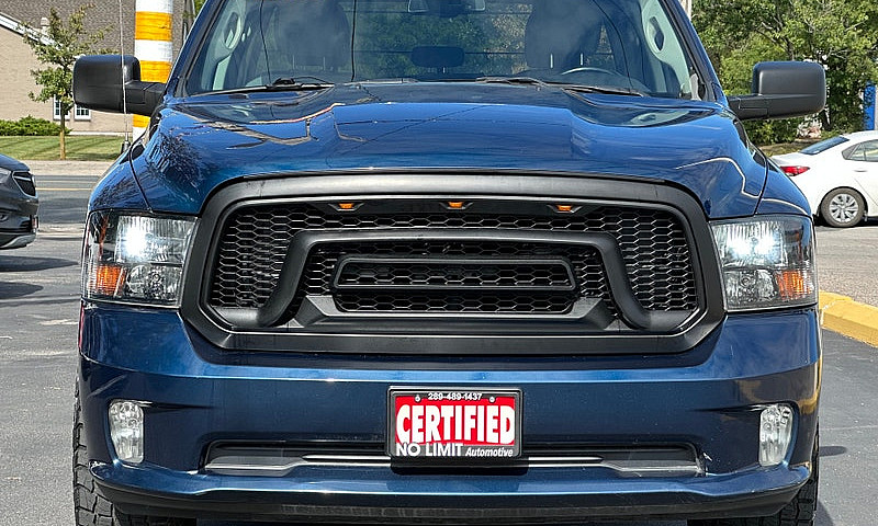 2021 Ram 1500 Classi...