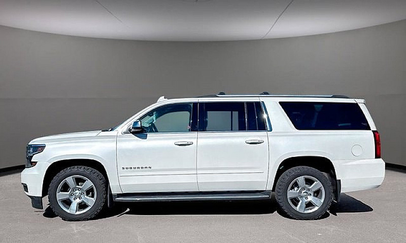 2018 Chevrolet Subur...