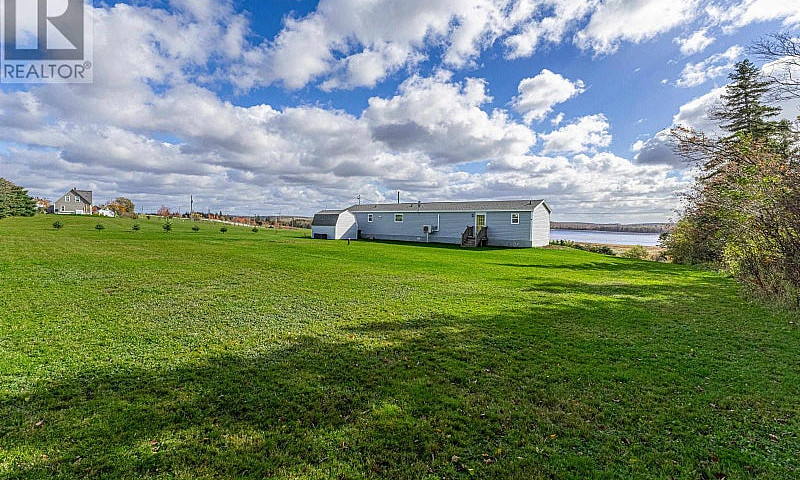 11138 St Peters Road...
