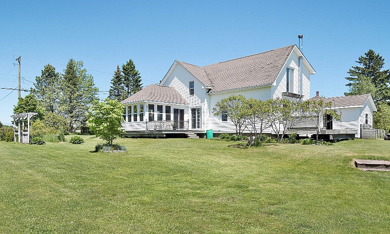 369 Macdougall Rd, M...