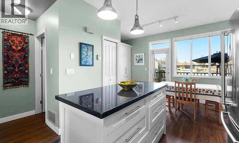 8080 Francis Road Ri...