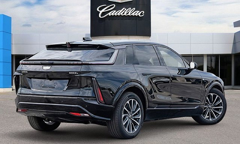 2024 Cadillac Lyriq ...