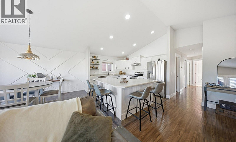 10216 S 97 Street Ta...