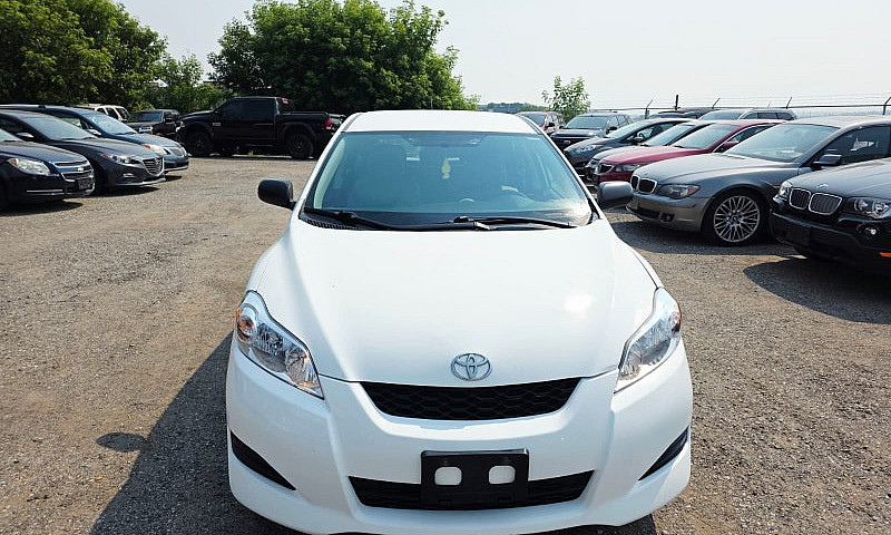 2011 Toyota Matrix A...