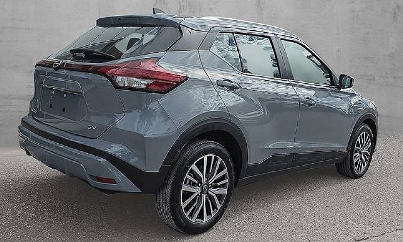 2024 Nissan Kicks Sv...