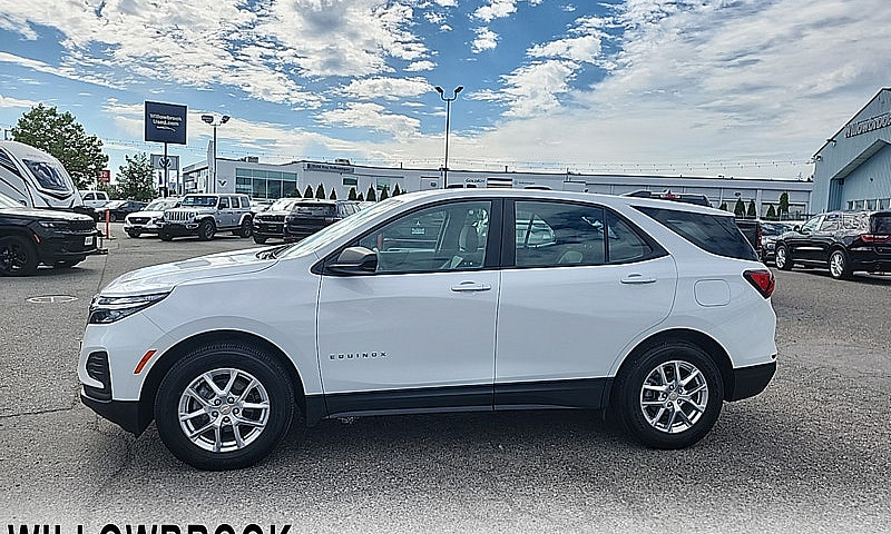 2023 Chevrolet Equin...