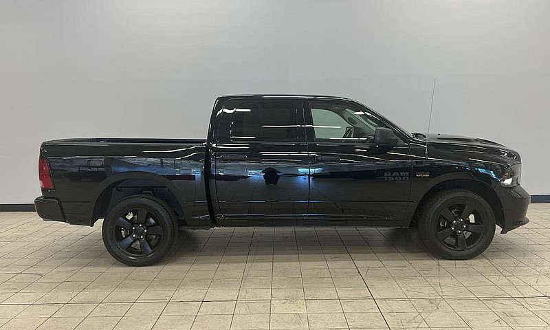 2021 Ram 1500 Classi...