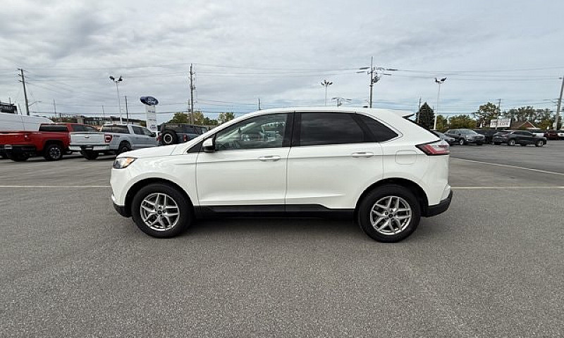 2022 Ford Edge Sel...