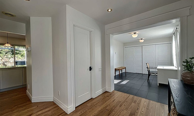$630,000 - 2 Storey ...