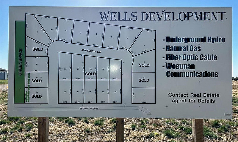 11 Kingsnorth Bay Ca...