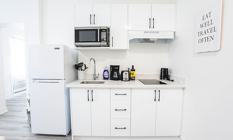 Downtown 1Bed/1Bath ...