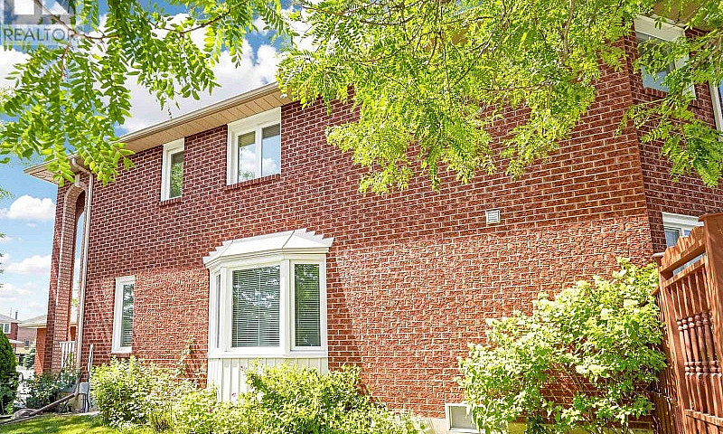 1622 Sandhurst Cresc...