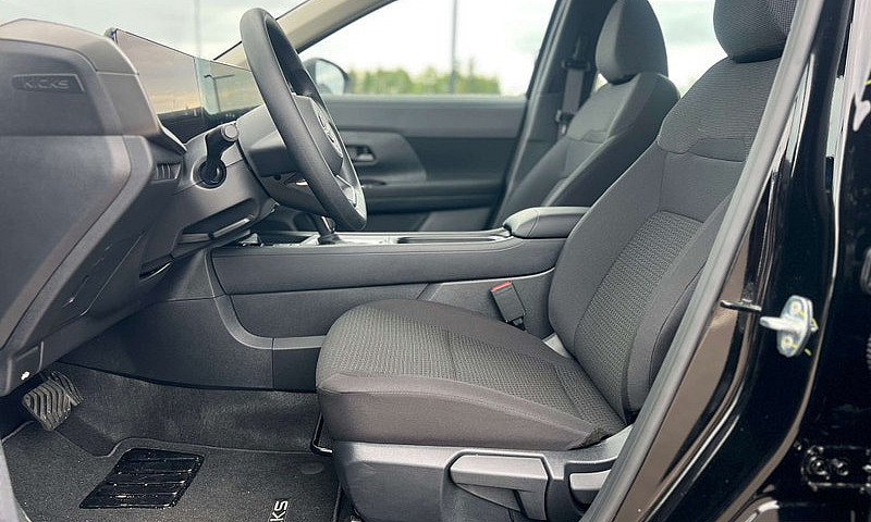 2026 Nissan Kicks Ki...