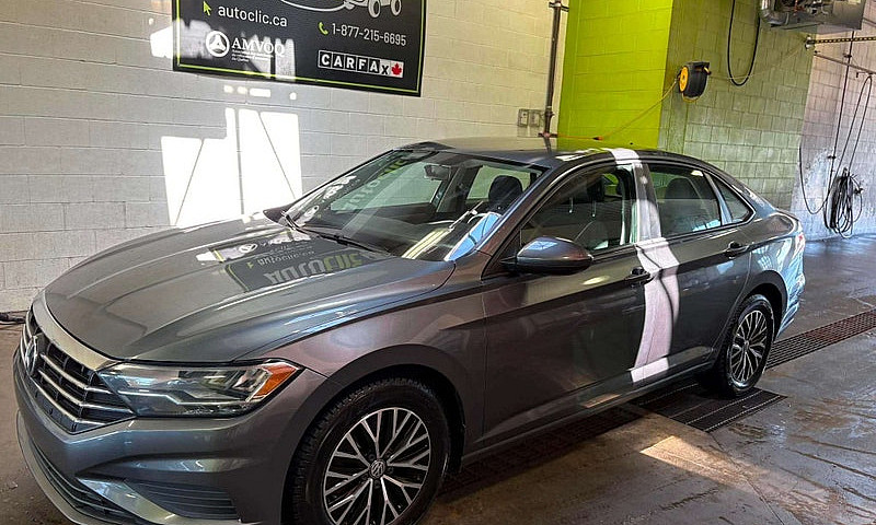 2021 Volkswagen Jett...