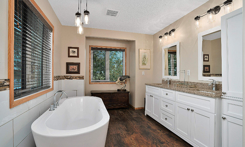 330085 Highway 56, R...