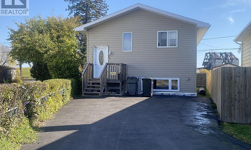 722 Catherine Street...