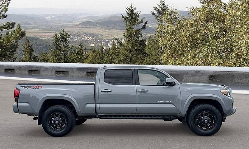 2018 Toyota Tacoma S...