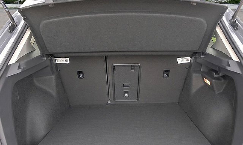 2024 Volkswagen Taos...