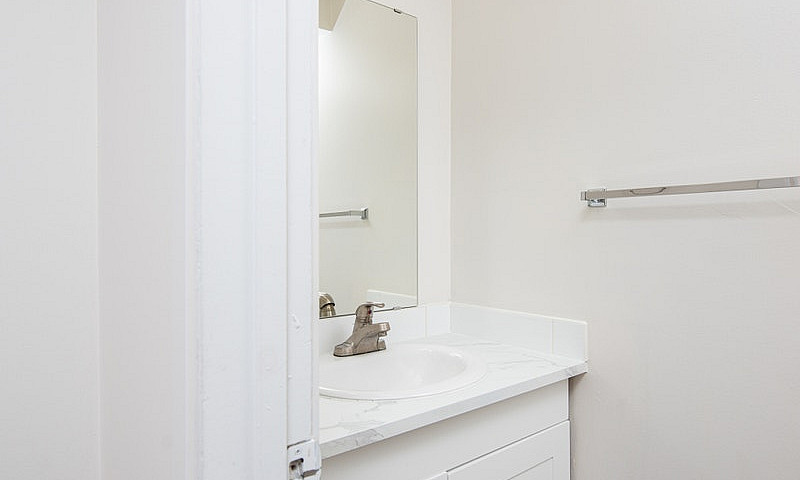 Pioneer Apartments -...