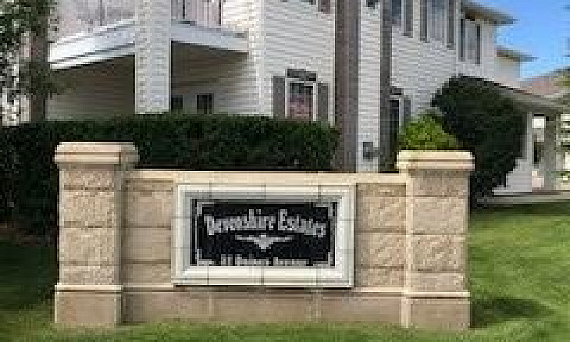 6-Plex With Garage...