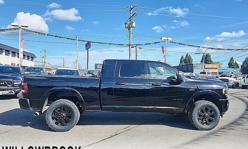 2024 Ram 3500 Limite...