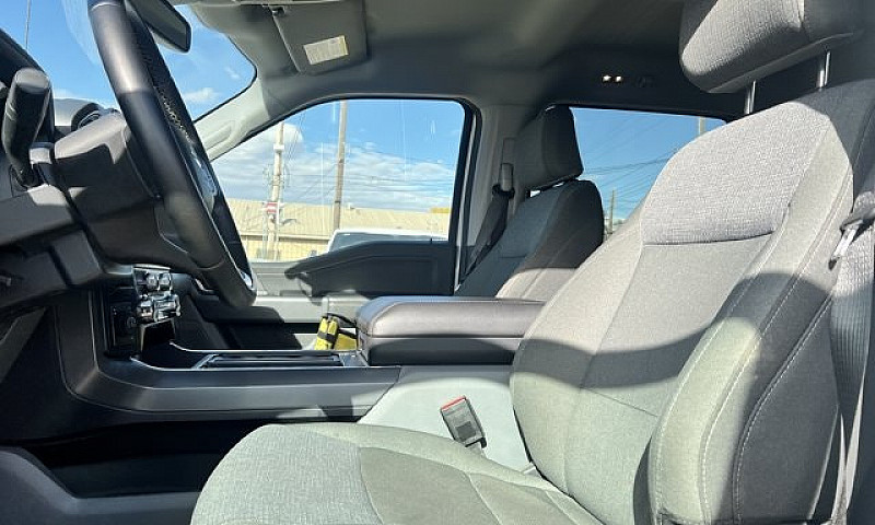 2025 Ford F-150 Xlt ...