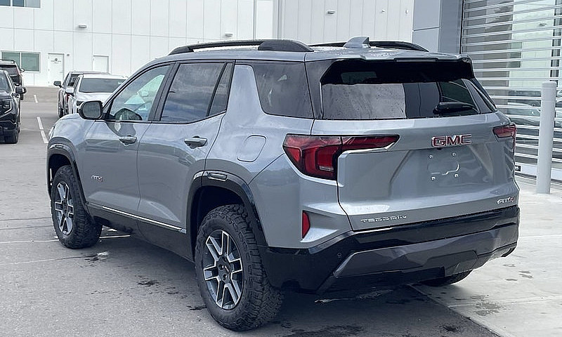 2027 Gmc Terrain Awd...