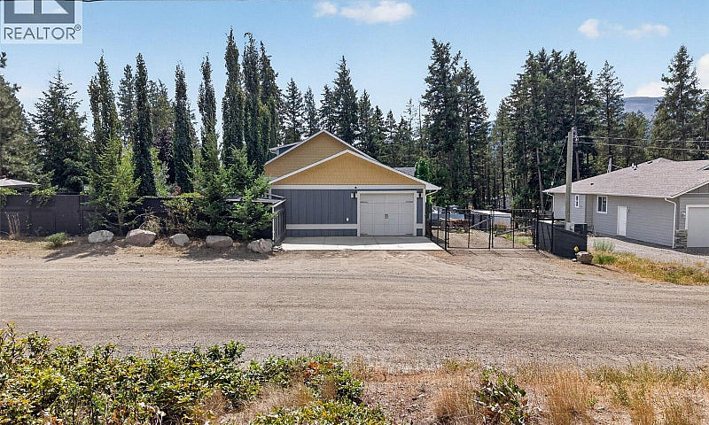 7272 Dunwaters Road ...