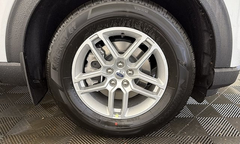 2027 Ford Explorer A...