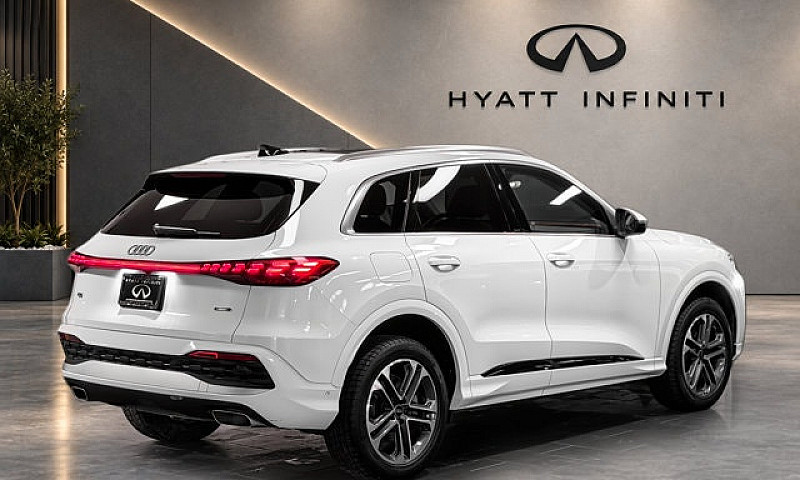 2025 Audi Q5 Progres...