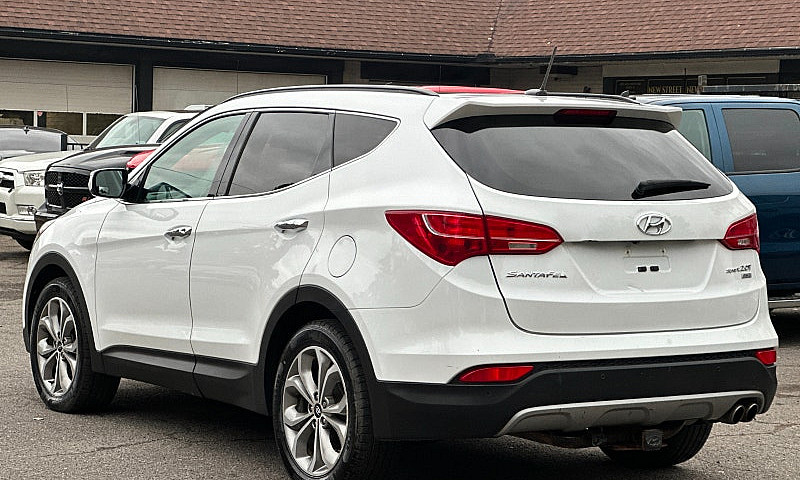 2016 Hyundai Santa F...