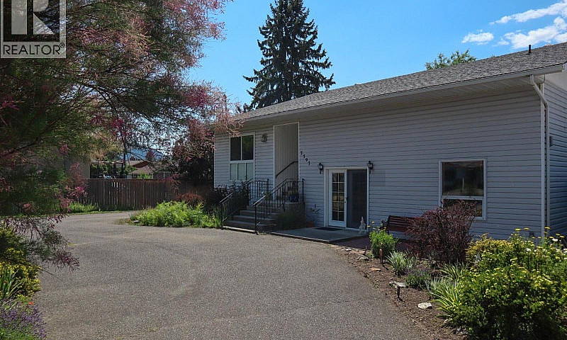 7797 16Th Street Gra...