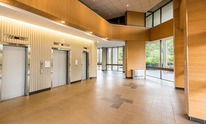 1365Ou Apartment For...