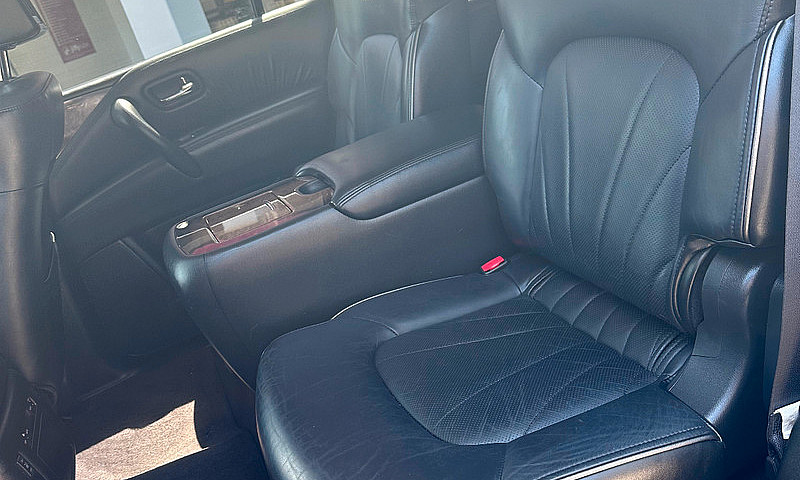 2013 Infiniti Qx56...