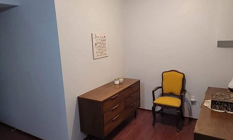 2 Bdrm Bsmt Suite - ...
