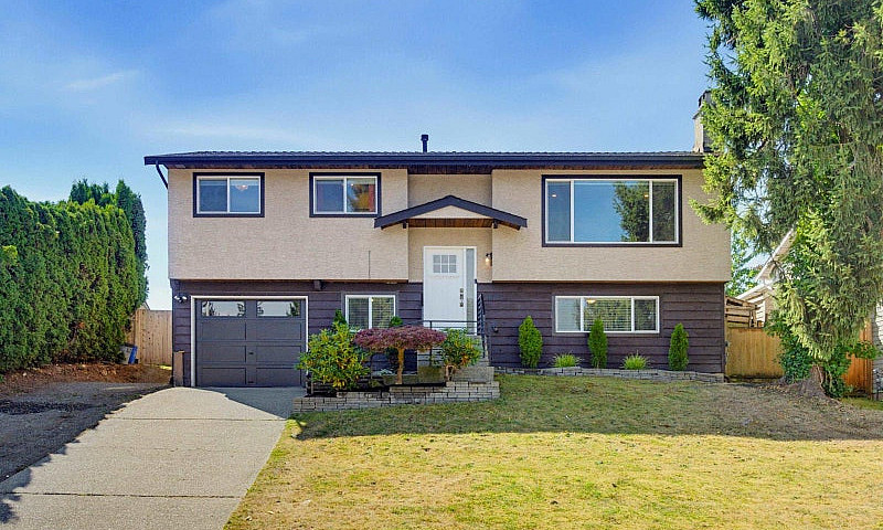26866 32A Avenue Lan...