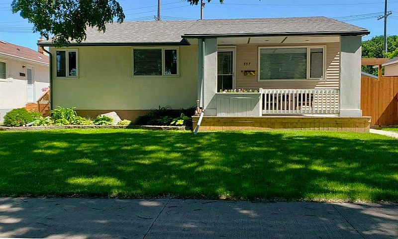 557 Chelsea Avenue W...