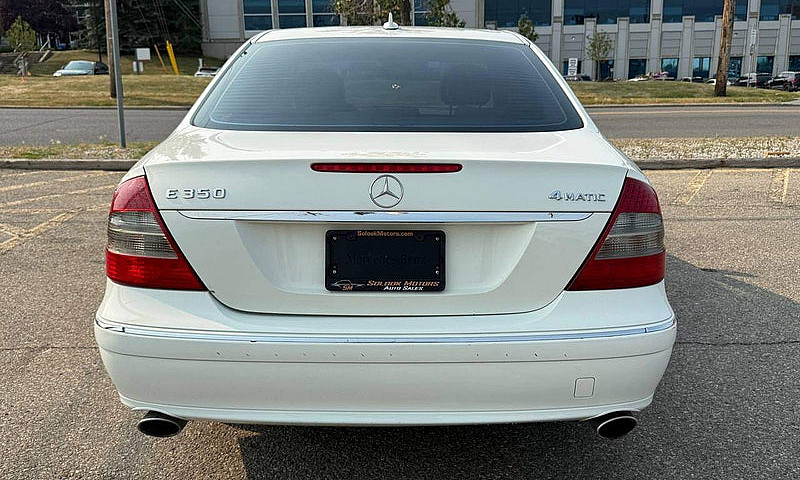 2008 Mercedes-Benz E...