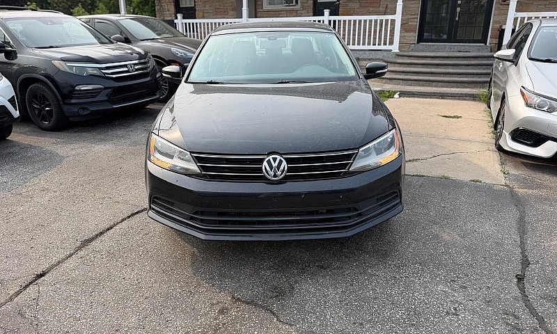 2016 Volkswagen Jett...