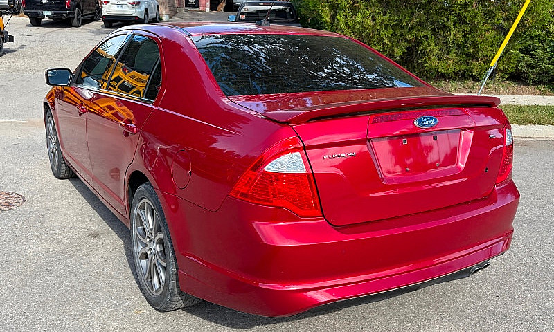 2011 Ford Fusion Se ...
