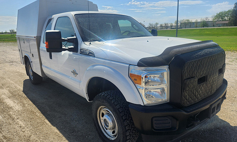 2013 Ford F350 Ext C...