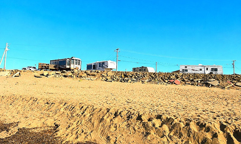 Beachfront / Waterfr...