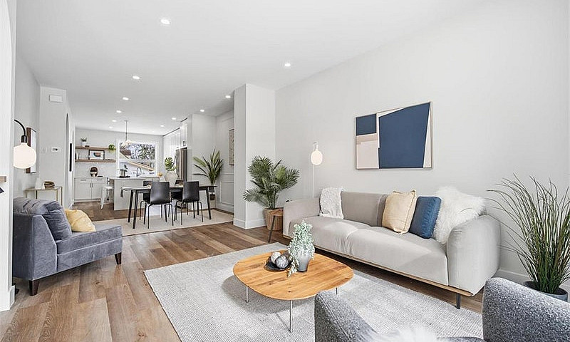 120 Renfrew Street W...