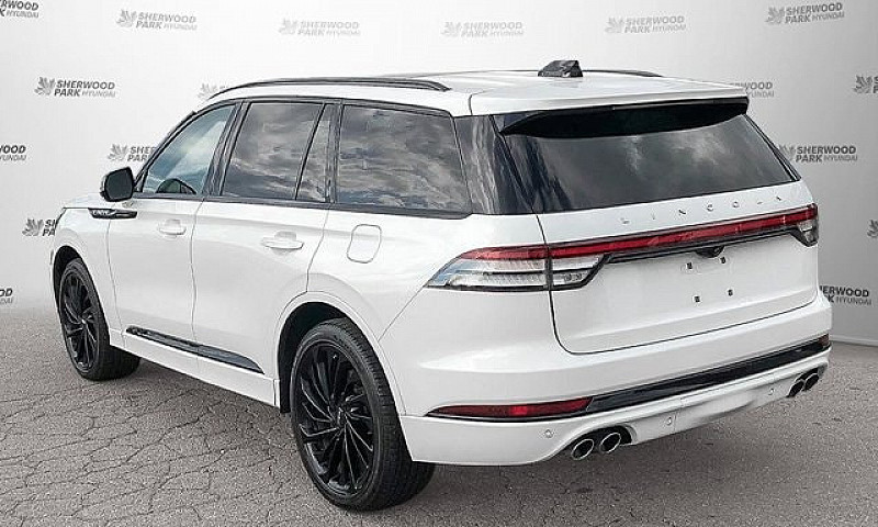 2025 Lincoln Aviator...